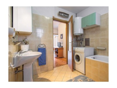 Apartment Two bedroom apartment with balcony Rovinj A-20545-a - Outdoor photo 13