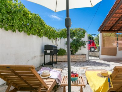 Holiday house Two bedroom house with terrace Milna, Brač K-20140 - Outdoor photo 7