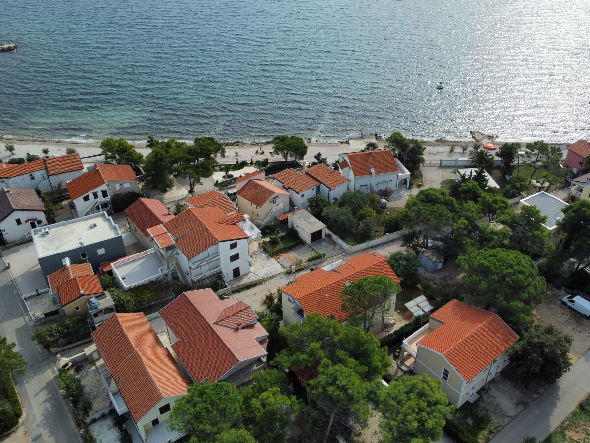 Apartment Two bedroom apartment with balcony and sea view Vir - Kozjak, Vir A-20149-a - Outdoor photo 2