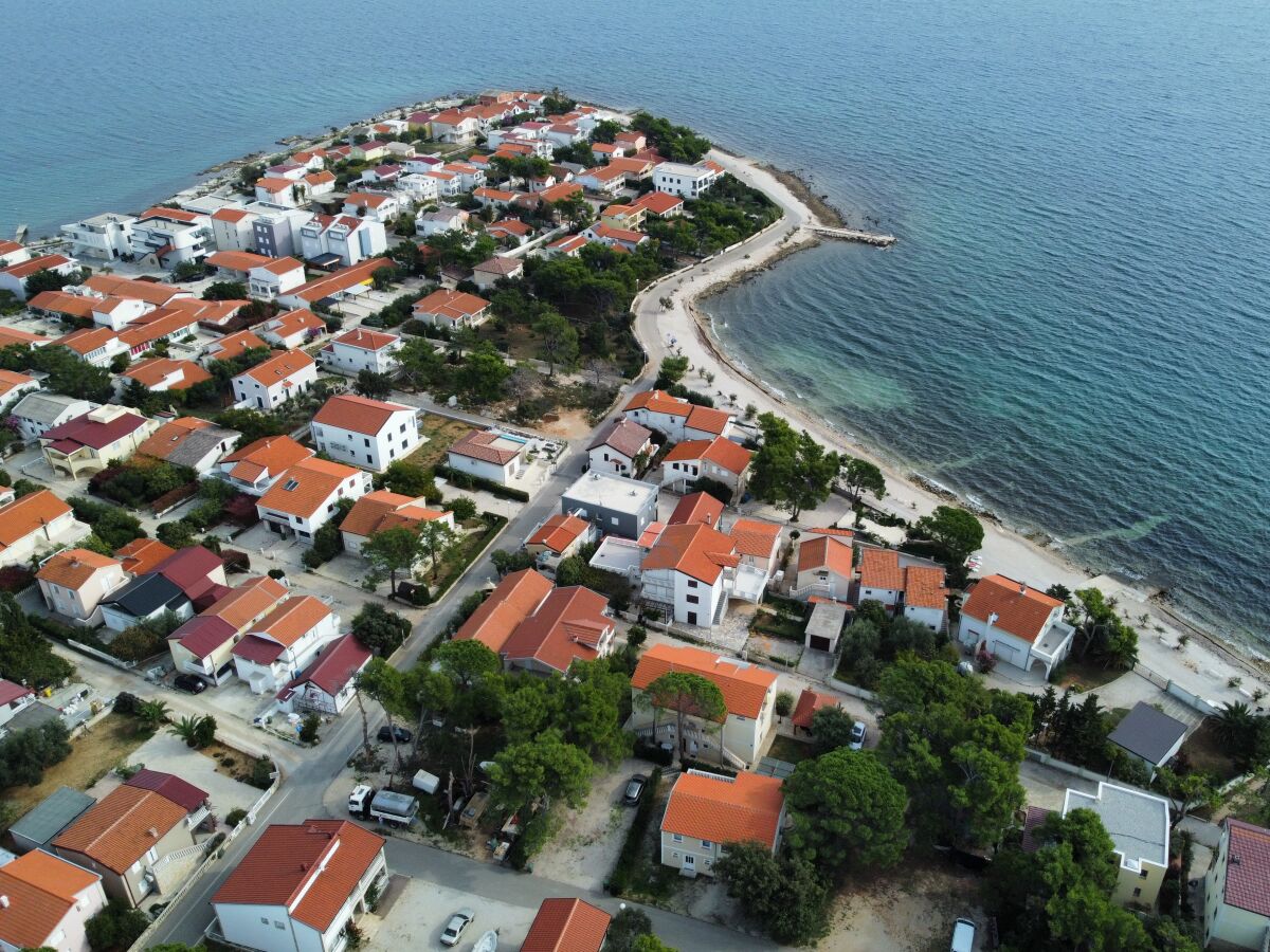 Apartment Two bedroom apartment with balcony and sea view Vir - Kozjak, Vir A-20149-a - Outdoor photo 4