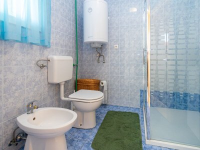 Apartment Two bedroom apartment with balcony and sea view Vir - Kozjak, Vir A-20149-a - Outdoor photo 31