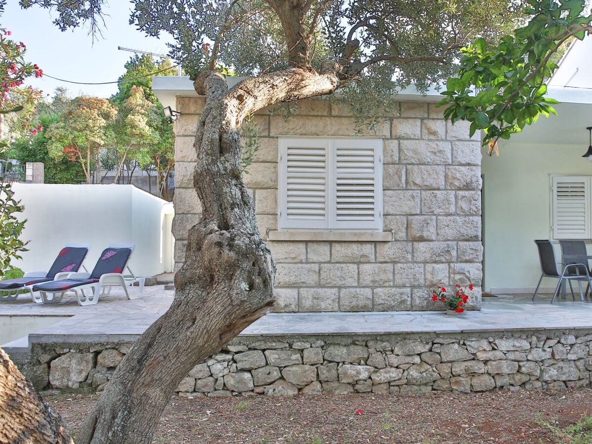 Holiday house Two bedroom house near beach Žrnovska Banja, Korčula K-20618 - Outdoor photo 2