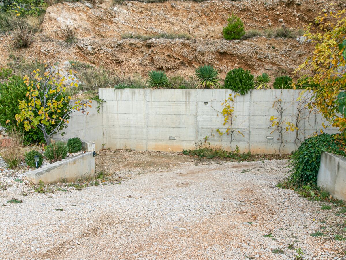 Apartment One bedroom apartment with terrace and sea view Brela, Makarska A-20221-a - Outdoor photo 5