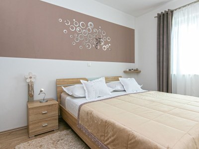 Apartment One bedroom apartment with terrace and sea view Brela, Makarska A-20221-a - Outdoor photo 11