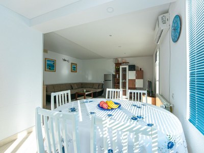 Apartment Two bedroom apartment with terrace and sea view Brela, Makarska A-20223-a - Outdoor photo 10