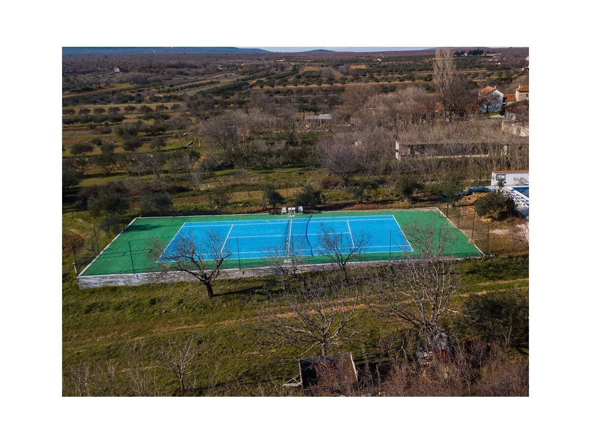 Holiday house Comfortable and spacious house with terrace and sea view Čista Velika, Vodice K-20227