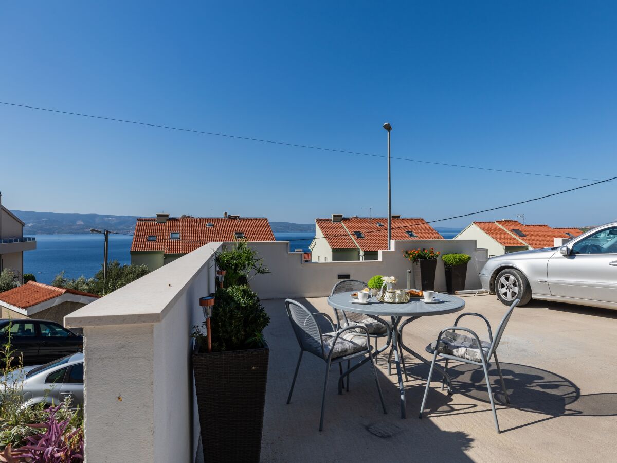 Apartment Two bedroom apartment with terrace and sea view Omiš A-20689-a - Outdoor photo 3