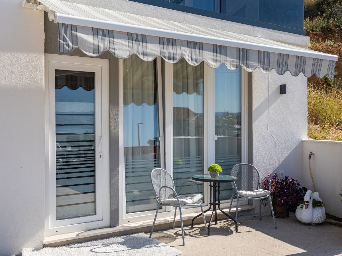 Apartment Two bedroom apartment with terrace and sea view Omiš A-20689-a - Outdoor photo 5