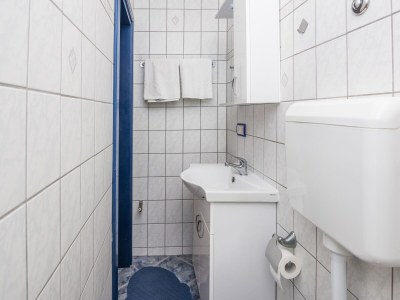 Apartment Two bedroom apartment with terrace Vir A-20750-a - Outdoor photo 17