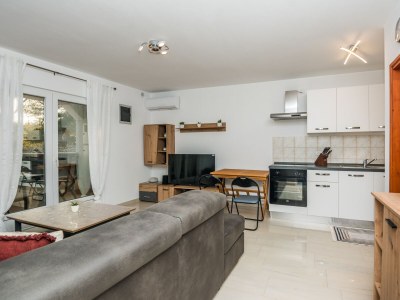 Apartment One bedroom apartment with terrace Vir A-20799-a - Outdoor photo 12