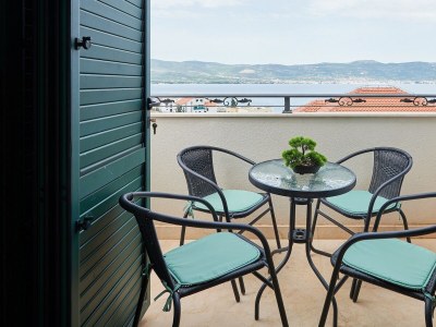Apartment Two bedroom apartment with terrace and sea view Slatine, Čiovo A-20341-a - Outdoor photo 26