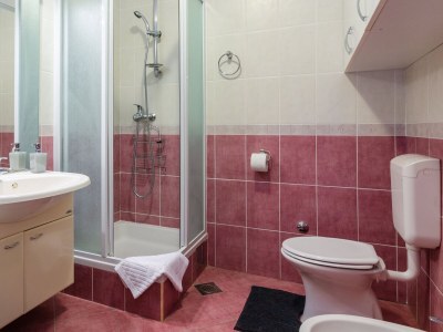 Apartment One bedroom apartment with balcony and sea view Dramalj, Crikvenica A-20803-a - Outdoor photo 12