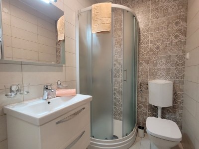 Apartment Four-bedroom apartment with terrace Sveti Anton, Krk A-20344-a - Outdoor photo 17