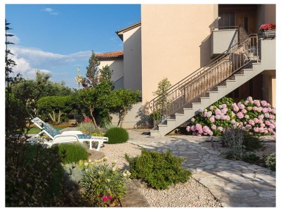 Apartment Four-bedroom apartment with air-conditioning Krk A-20361-a - Outdoor photo 5