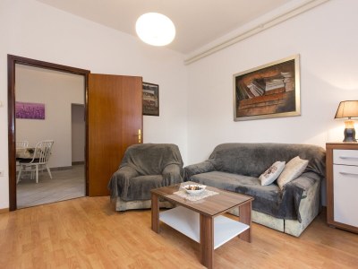 Apartment Four-bedroom apartment with air-conditioning Krk A-20361-a - Outdoor photo 9