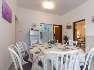 Apartment Four-bedroom apartment with air-conditioning Krk A-20361-a - Outdoor photo 11