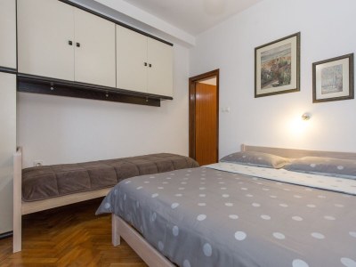 Apartment Four-bedroom apartment with air-conditioning Krk A-20361-a - Outdoor photo 16