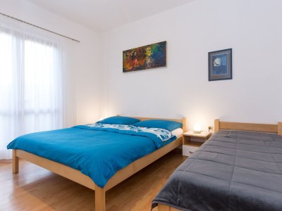 Apartment Four-bedroom apartment with air-conditioning Krk A-20361-a - Outdoor photo 21