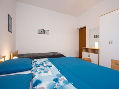 Apartment Four-bedroom apartment with air-conditioning Krk A-20361-a - Outdoor photo 24