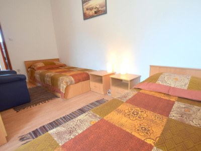 Apartment Two bedroom apartment with terrace Malinska, Krk A-20366-a - Outdoor photo 9