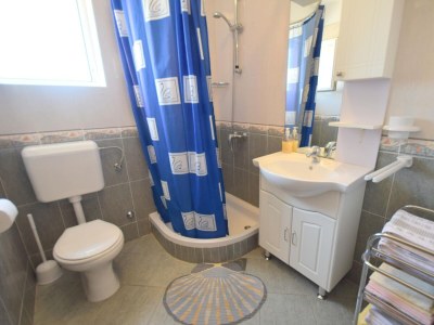 Apartment Two bedroom apartment with terrace Malinska, Krk A-20366-a - Outdoor photo 11