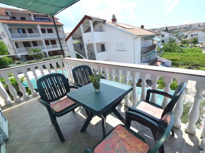Apartment Two bedroom apartment with terrace Malinska, Krk A-20366-a - Outdoor photo 12