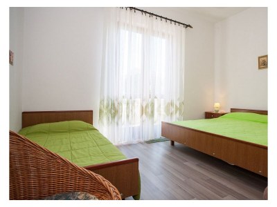 Apartment Four-bedroom apartment with terrace Krk A-20368-a - Outdoor photo 17