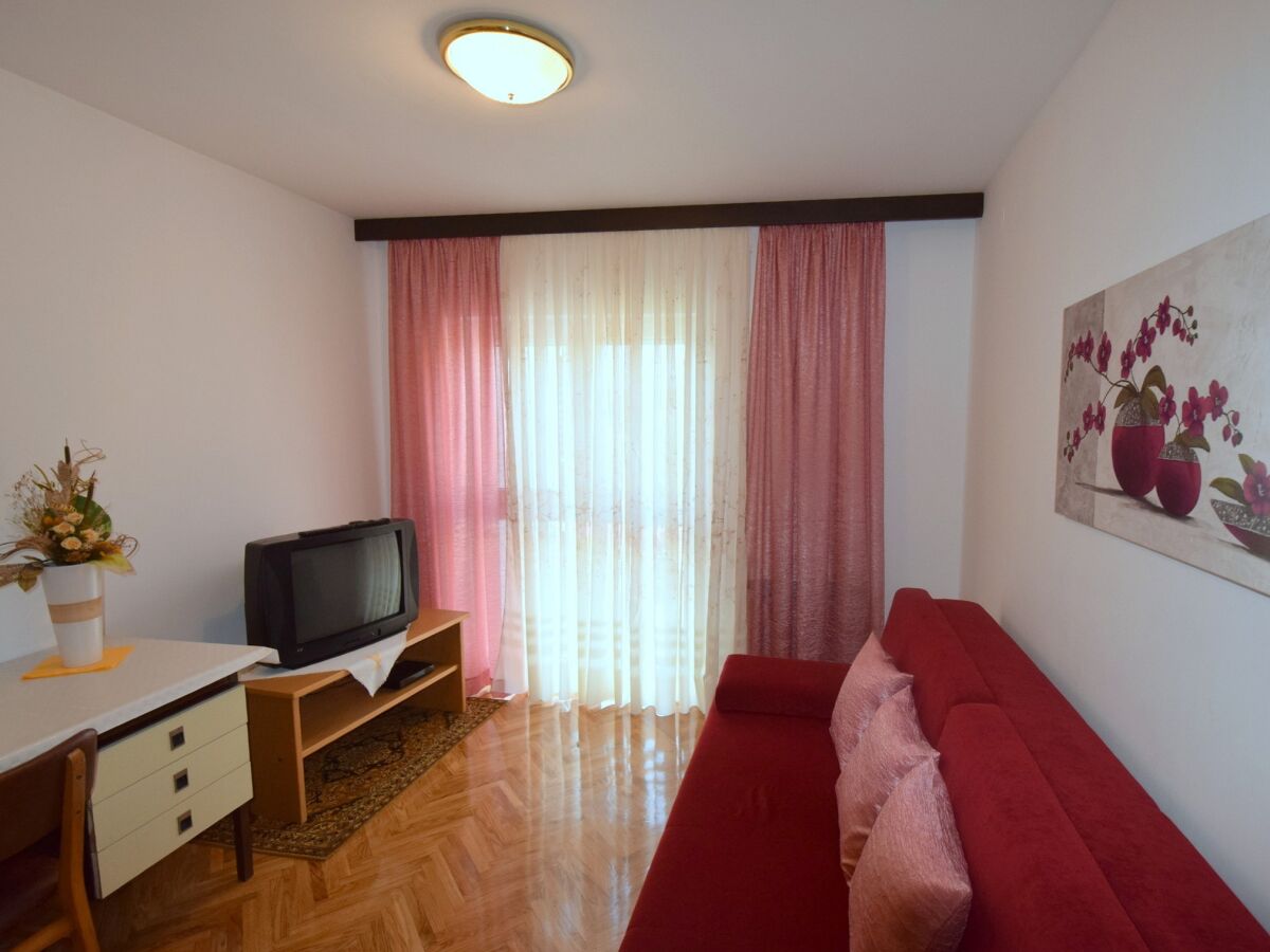 Apartment Two bedroom apartment with terrace Malinska, Krk A-20375-a - Outdoor photo 3