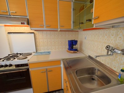 Apartment Two bedroom apartment with terrace Malinska, Krk A-20375-a - Outdoor photo 7