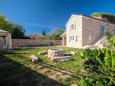 Holiday house Two bedroom house with terrace Polje, Krk K-20409 in Dobrinj - Holiday house