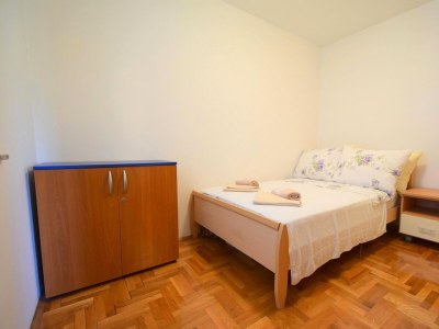 Apartment Two bedroom apartment with balcony Malinska, Krk A-20410-a - Outdoor photo 8