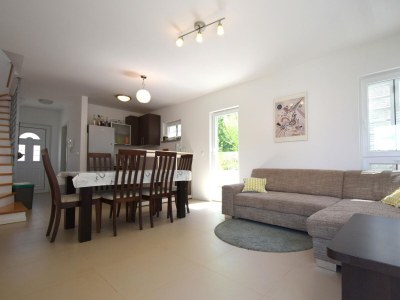 Apartment Three bedroom apartment with terrace and sea view Malinska, Krk A-20425-a - Outdoor photo 7