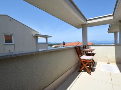 Apartment Three bedroom apartment with terrace and sea view Malinska, Krk A-20425-a - Outdoor photo 27