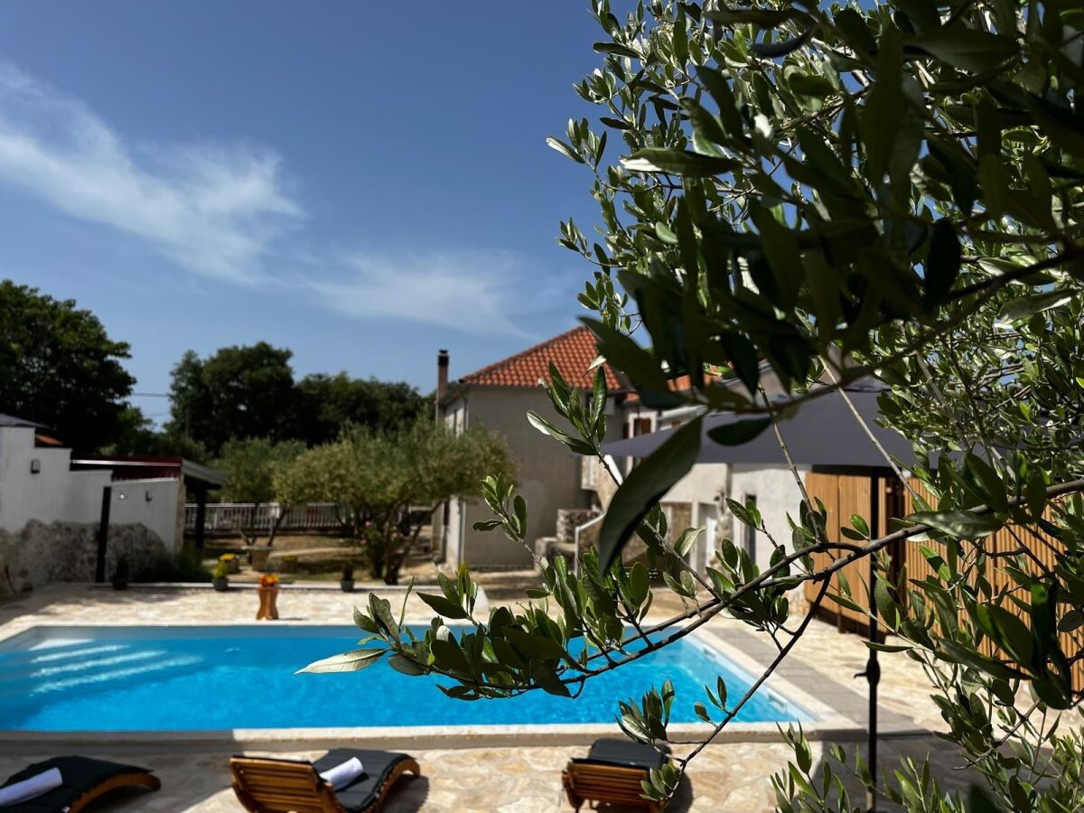 Apartment Two bedroom apartment with terrace Radašinovci, Biograd A-22312-a - Outdoor photo 3