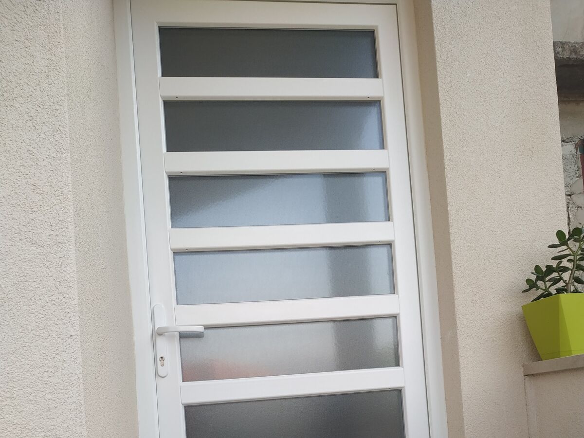 Apartment Two bedroom apartment with terrace and sea view Postira, Brač A-22030-a - Outdoor photo 5