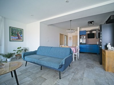 Apartment Two bedroom apartment with terrace and sea view Postira, Brač A-22030-a - Outdoor photo 7