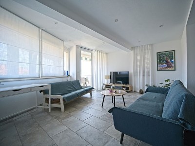 Apartment Two bedroom apartment with terrace and sea view Postira, Brač A-22030-a - Outdoor photo 8