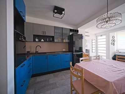 Apartment Two bedroom apartment with terrace and sea view Postira, Brač A-22030-a - Outdoor photo 11