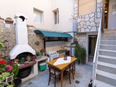 Apartment Three bedroom apartment with balcony Stari Grad, Hvar A-22052-a - Outdoor photo 9