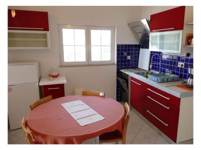 Apartment Two bedroom apartment with terrace and sea view Barbat, Rab A-22564-a - Outdoor photo 11