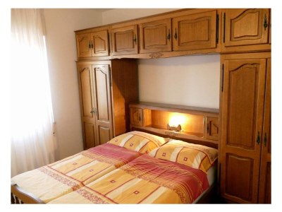 Apartment Two bedroom apartment with terrace and sea view Barbat, Rab A-22564-a - Outdoor photo 17