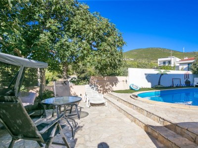 Apartment Comfortable and spacious apartment with terrace and sea view Kaštel Novi, Kaštela A-22569-a - Outdoor photo 6