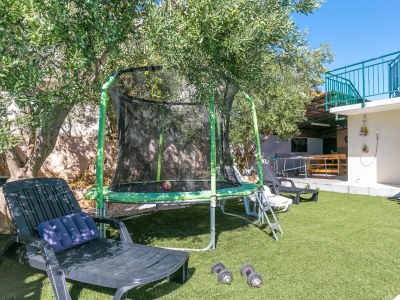 Apartment Comfortable and spacious apartment with terrace and sea view Kaštel Novi, Kaštela A-22569-a - Outdoor photo 14