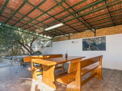 Apartment Comfortable and spacious apartment with terrace and sea view Kaštel Novi, Kaštela A-22569-a - Outdoor photo 18