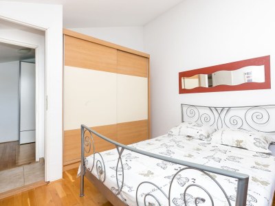 Apartment Comfortable and spacious apartment with terrace and sea view Kaštel Novi, Kaštela A-22569-a - Outdoor photo 41