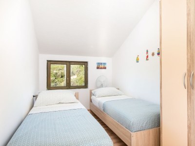 Apartment Comfortable and spacious apartment with terrace and sea view Kaštel Novi, Kaštela A-22569-a - Outdoor photo 45