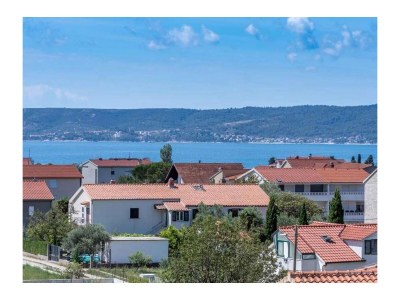 Apartment Two bedroom apartment with balcony and sea view Kaštel Lukšić, Kaštela A-22141-b - Outdoor photo 20