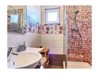 Apartment Three bedroom apartment with terrace and sea view Okrug Gornji, Čiovo A-22587-a - Outdoor photo 14