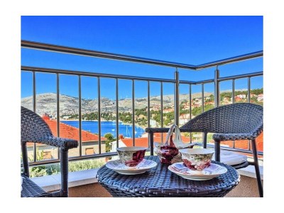 Apartment Three bedroom apartment with terrace and sea view Okrug Gornji, Čiovo A-22587-a - Outdoor photo 16