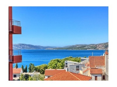 Apartment Three bedroom apartment with terrace and sea view Okrug Gornji, Čiovo A-22587-a - Outdoor photo 18